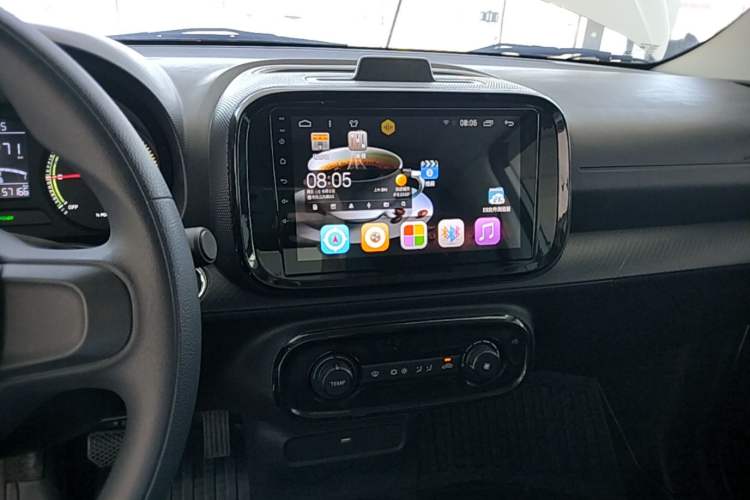 Used Roewe Clever 2022 311km QiQi BoBo Edition Audio And AC Panel