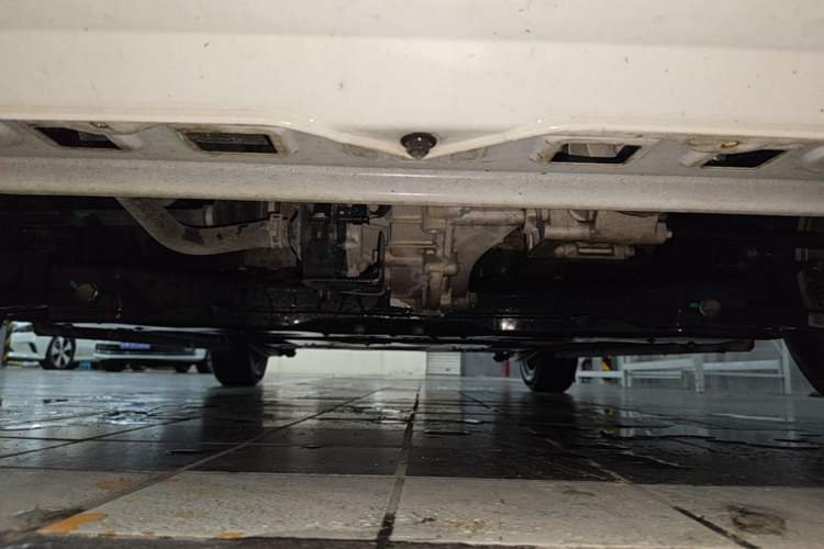 Used Roewe Clever 2022 311km QiQi BoBo Edition Chassis Front