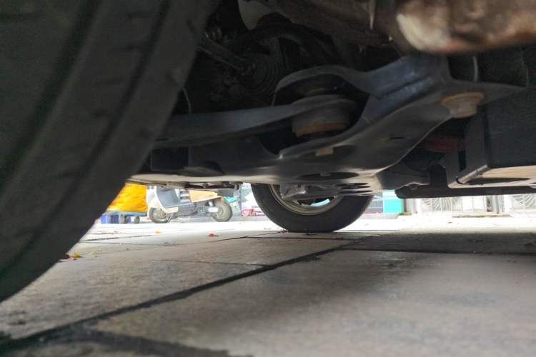 Used Roewe Clever 2022 311km QiQi BoBo Edition Chassis Front Left