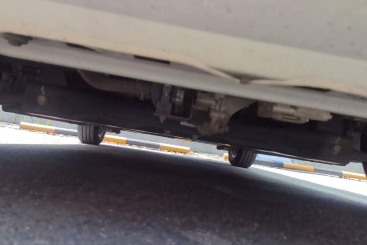 Used Roewe Clever 2022 311km QiQi BoBo Edition Chassis Front