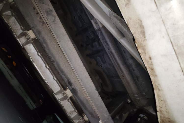 Used Roewe Clever 2022 311km QiQi BoBo Edition Chassis Rear