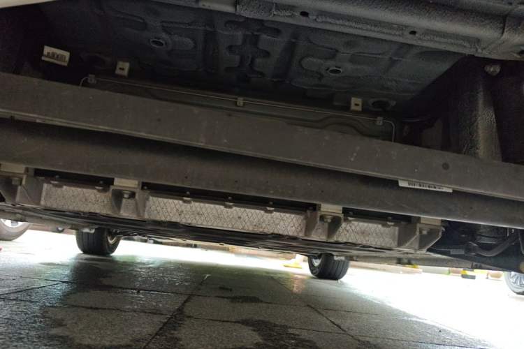 Used Roewe Clever 2022 311km QiQi BoBo Edition Chassis Rear