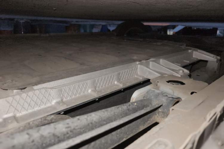 Used Roewe Clever 2022 311km QiQi BoBo Edition Chassis Rear Left