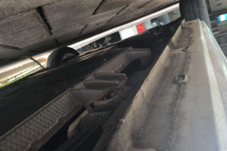 Used Roewe Clever 2022 311km QiQi BoBo Edition Chassis Rear Left