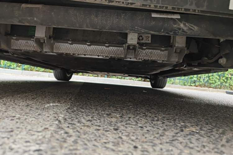 Used Roewe Clever 2022 311km QiQi BoBo Edition Chassis Rear