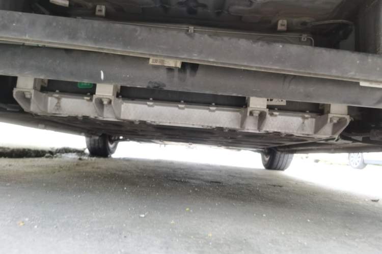 Used Roewe Clever 2022 311km QiQi BoBo Edition Chassis Rear
