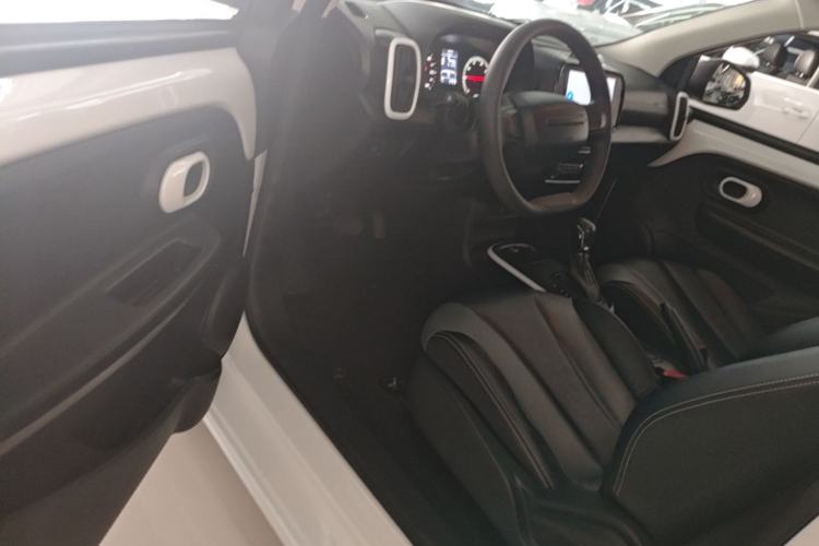Used Roewe Clever 2022 311km QiQi BoBo Edition Driver Seat