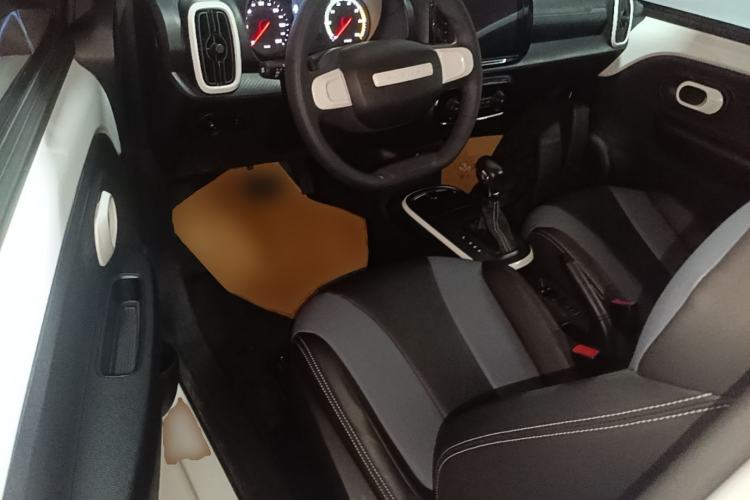 Used Roewe Clever 2022 311km QiQi BoBo Edition Driver Seat