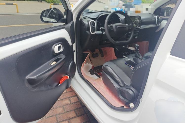 Used Roewe Clever 2022 311km QiQi BoBo Edition Driver Seat