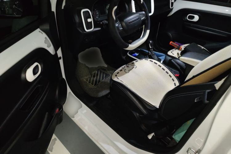 Used Roewe Clever 2022 311km QiQi BoBo Edition Driver Seat