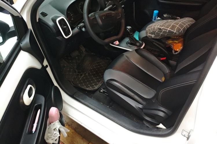 Used Roewe Clever 2022 311km QiQi BoBo Edition Driver Seat