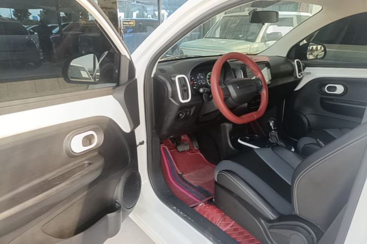 Used Roewe Clever 2022 311km QiQi BoBo Edition Driver Seat