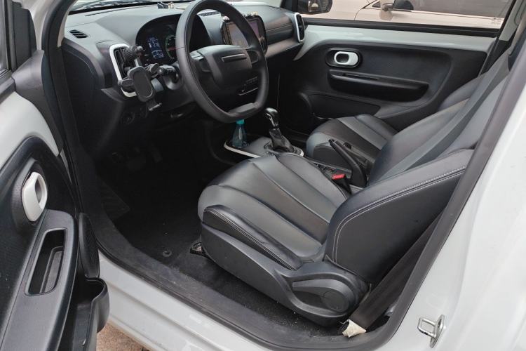Used Roewe Clever 2022 311km QiQi BoBo Edition Driver Seat