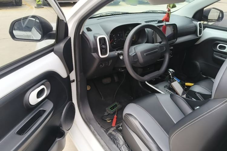 Used Roewe Clever 2022 311km QiQi BoBo Edition Driver Seat