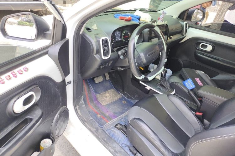 Used Roewe Clever 2022 311km QiQi BoBo Edition Driver Seat