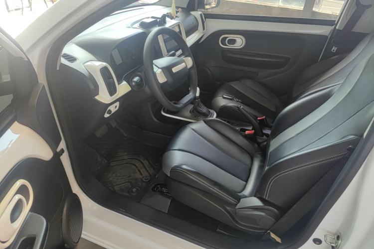 Used Roewe Clever 2022 311km QiQi BoBo Edition Driver Seat