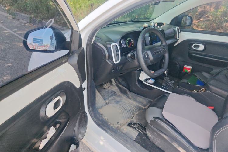 Used Roewe Clever 2022 311km QiQi BoBo Edition Driver Seat