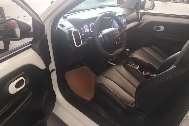 Used Roewe Clever 2022 311km QiQi BoBo Edition Driver Seat
