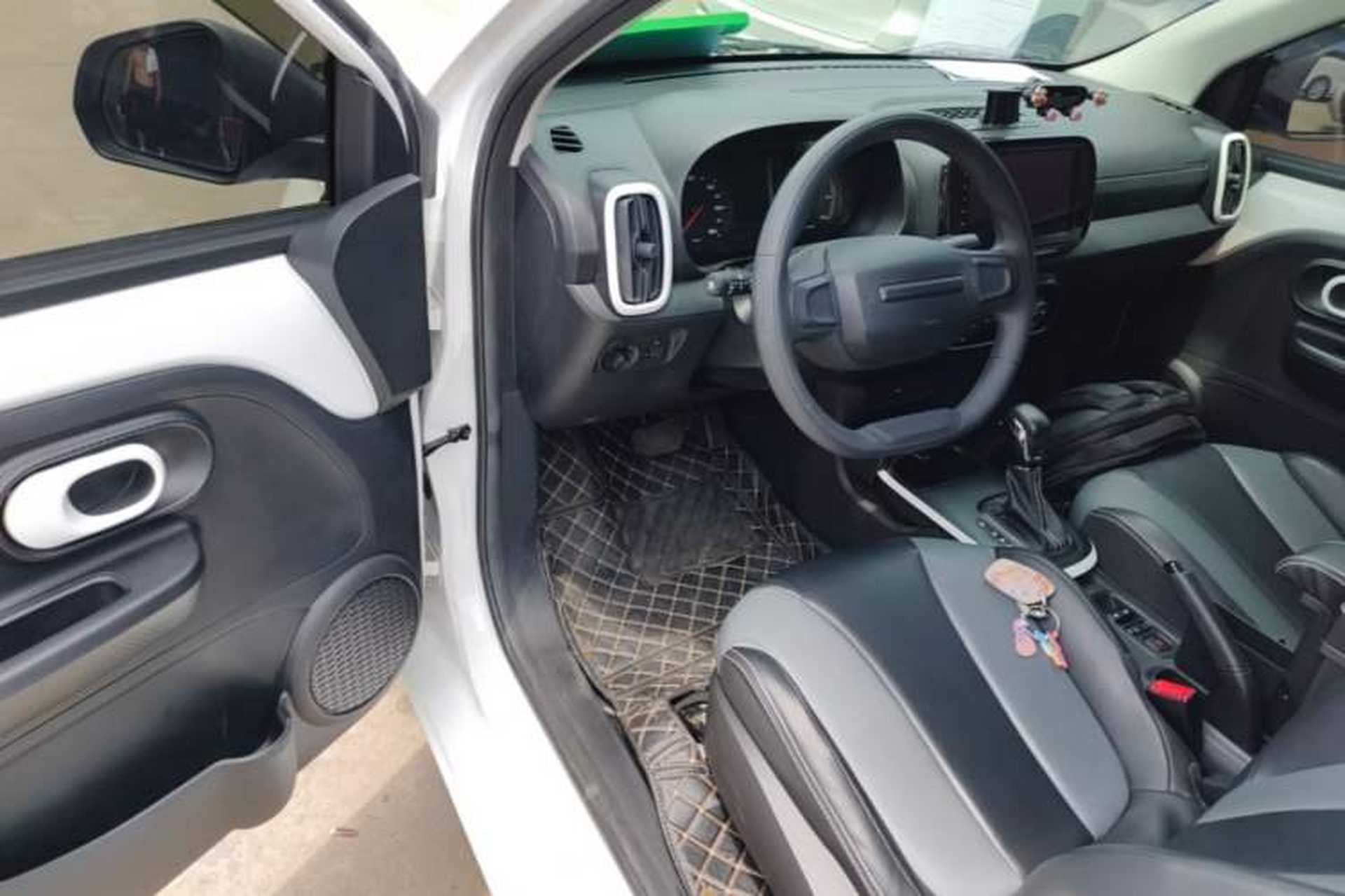 Used Roewe Clever 2022 311km QiQi BoBo Edition Driver Seat