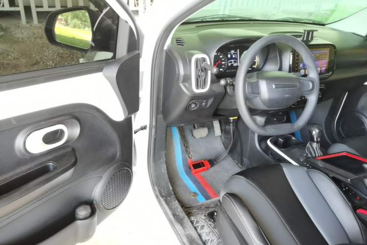 Used Roewe Clever 2022 311km QiQi BoBo Edition Driver Seat