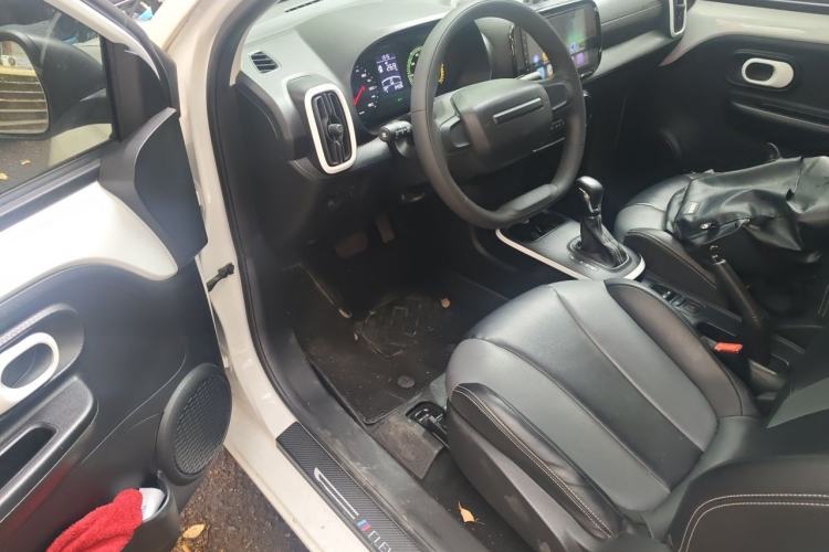 Used Roewe Clever 2022 311km QiQi BoBo Edition Driver Seat