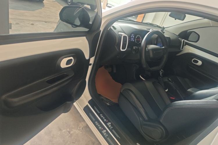 Used Roewe Clever 2022 311km QiQi BoBo Edition Driver Seat