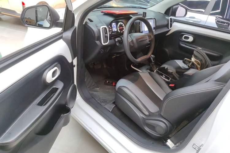 Used Roewe Clever 2022 311km QiQi BoBo Edition Driver Seat