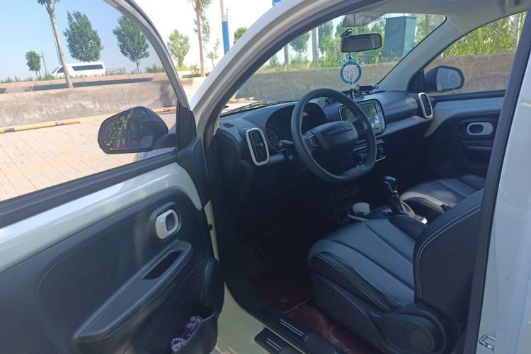 Used Roewe Clever 2022 311km QiQi BoBo Edition Driver Seat
