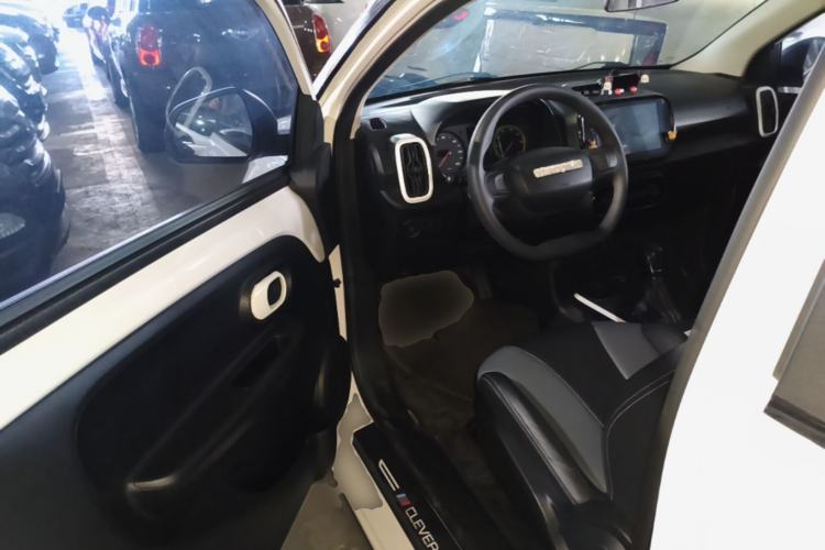 Used Roewe Clever 2022 311km QiQi BoBo Edition Driver Seat