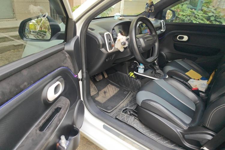 Used Roewe Clever 2022 311km QiQi BoBo Edition Driver Seat