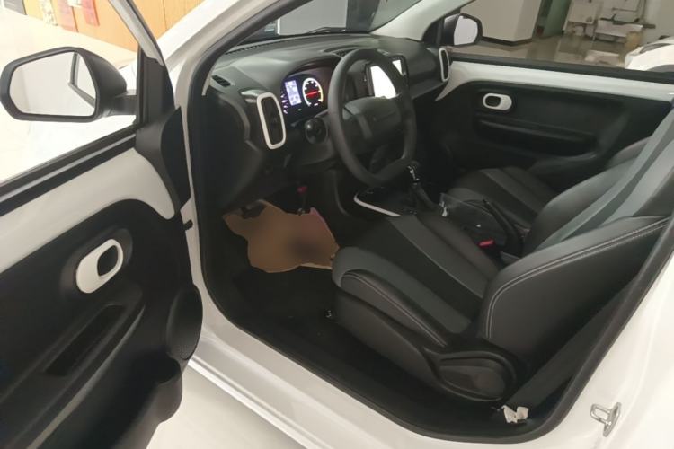 Used Roewe Clever 2022 311km QiQi BoBo Edition Driver Seat