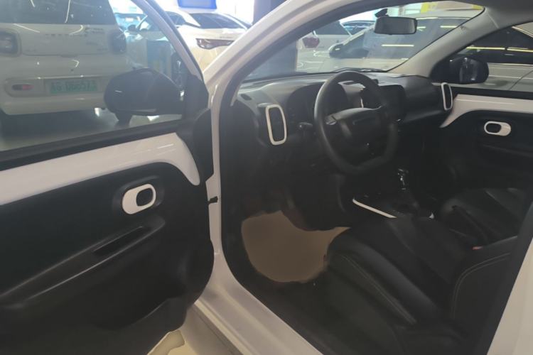 Used Roewe Clever 2022 311km QiQi BoBo Edition Driver Seat
