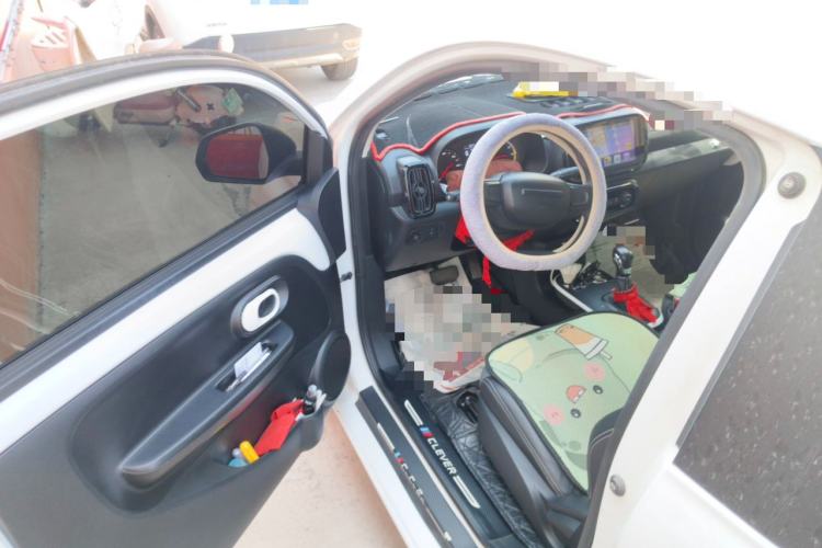 Used Roewe Clever 2022 311km QiQi BoBo Edition Driver Seat