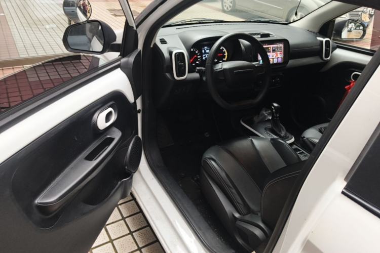 Used Roewe Clever 2022 311km QiQi BoBo Edition Driver Seat
