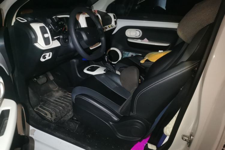 Used Roewe Clever 2022 311km QiQi BoBo Edition Driver Seat