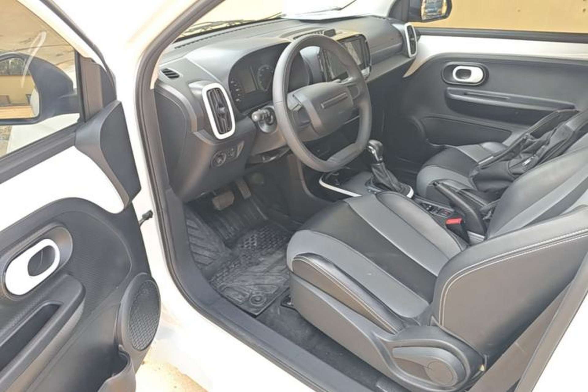 Used Roewe Clever 2022 311km QiQi BoBo Edition Driver Seat