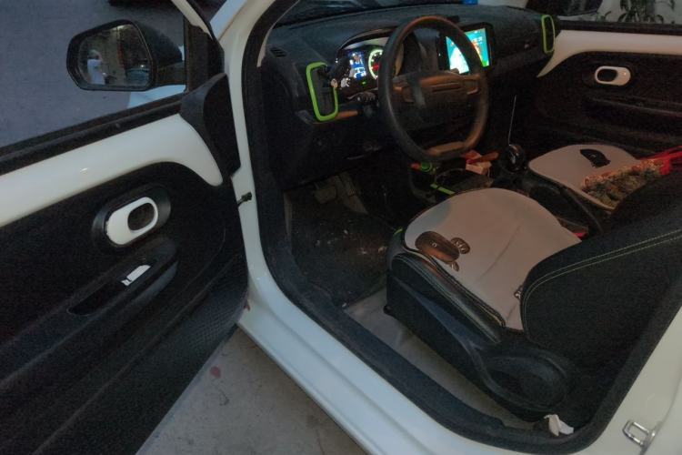 Used Roewe Clever 2022 311km QiQi BoBo Edition Driver Seat