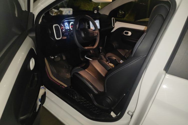 Used Roewe Clever 2022 311km QiQi BoBo Edition Driver Seat