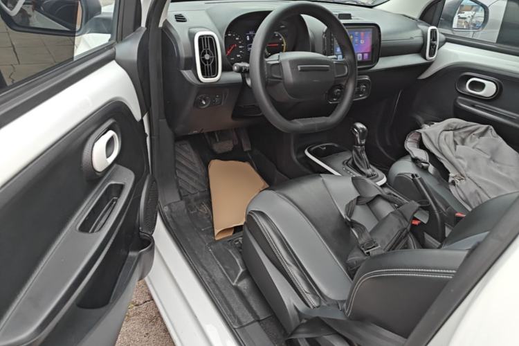 Used Roewe Clever 2022 311km QiQi BoBo Edition Driver Seat