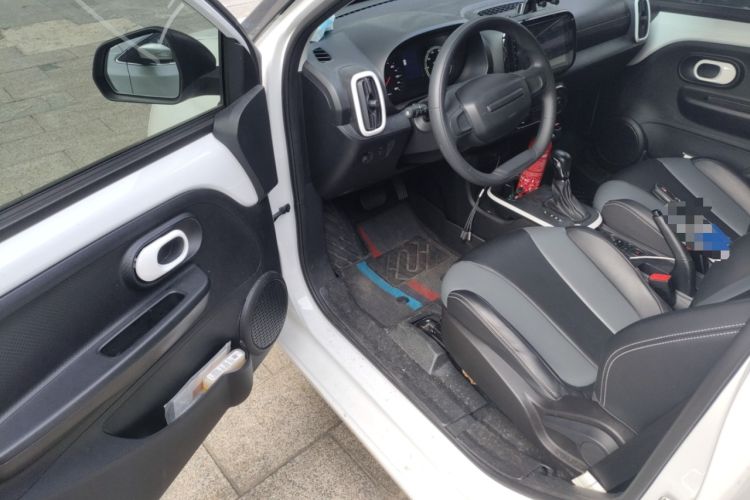 Used Roewe Clever 2022 311km QiQi BoBo Edition Driver Seat