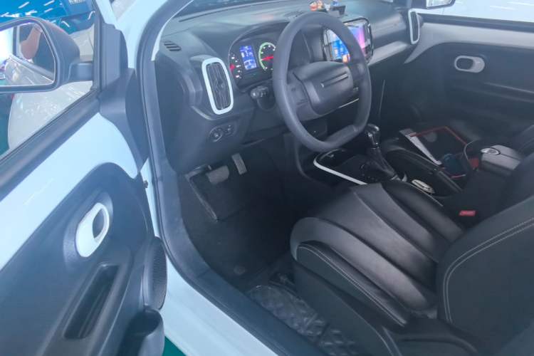 Used Roewe Clever 2022 311km QiQi BoBo Edition Driver Seat
