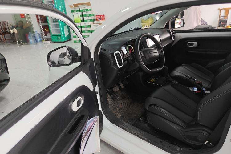 Used Roewe Clever 2022 311km QiQi BoBo Edition Driver Seat