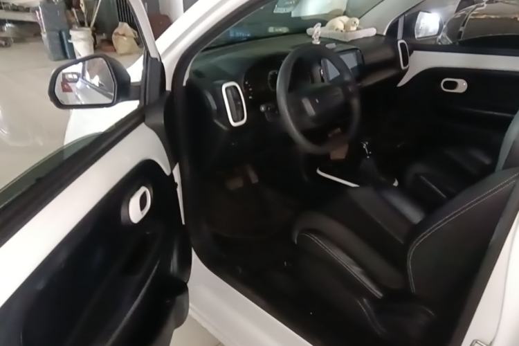 Used Roewe Clever 2022 311km QiQi BoBo Edition Driver Seat