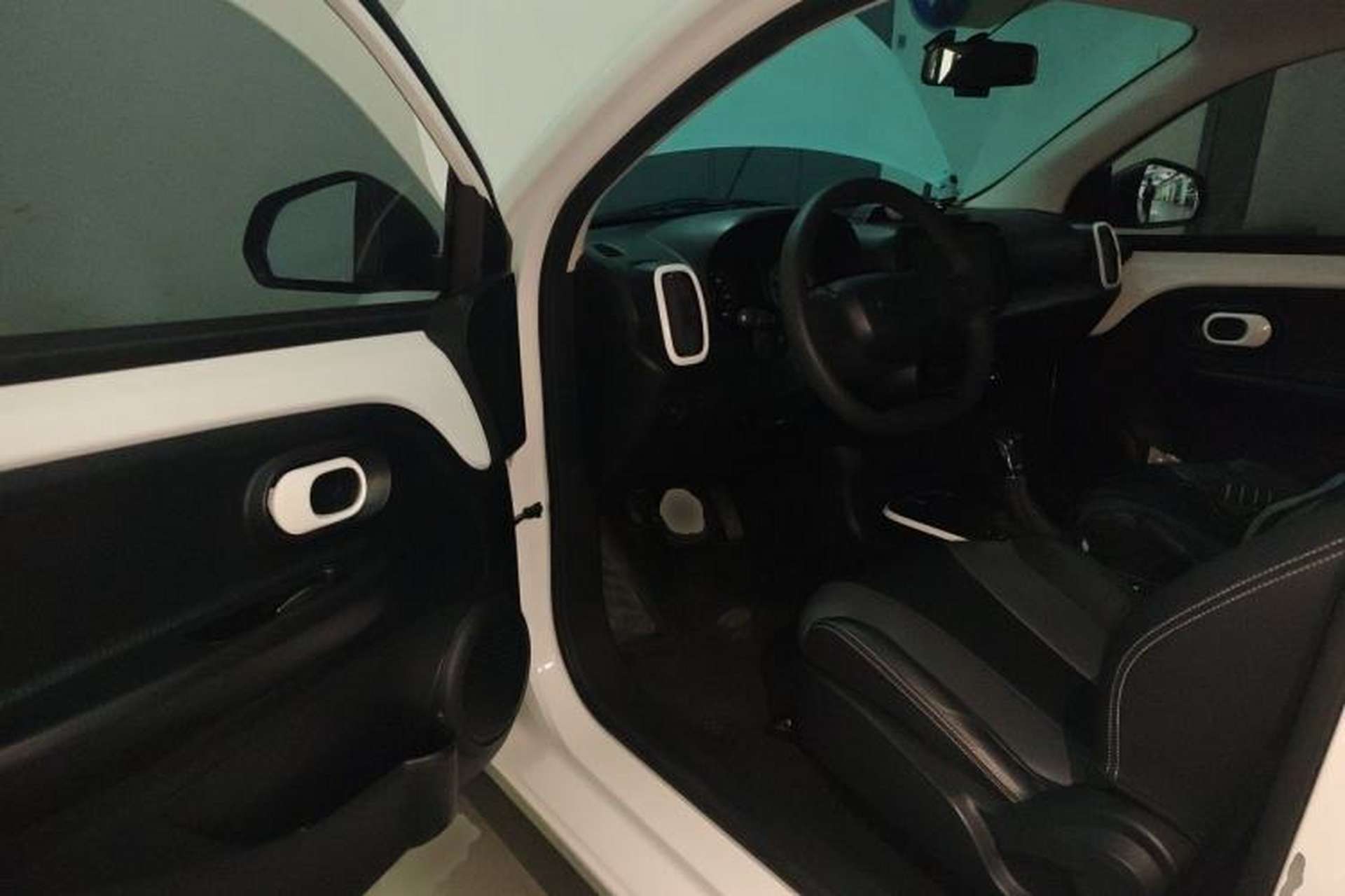 Used Roewe Clever 2022 311km QiQi BoBo Edition Driver Seat