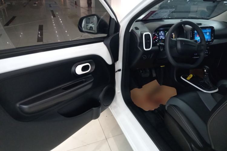 Used Roewe Clever 2022 311km QiQi BoBo Edition Driver Seat