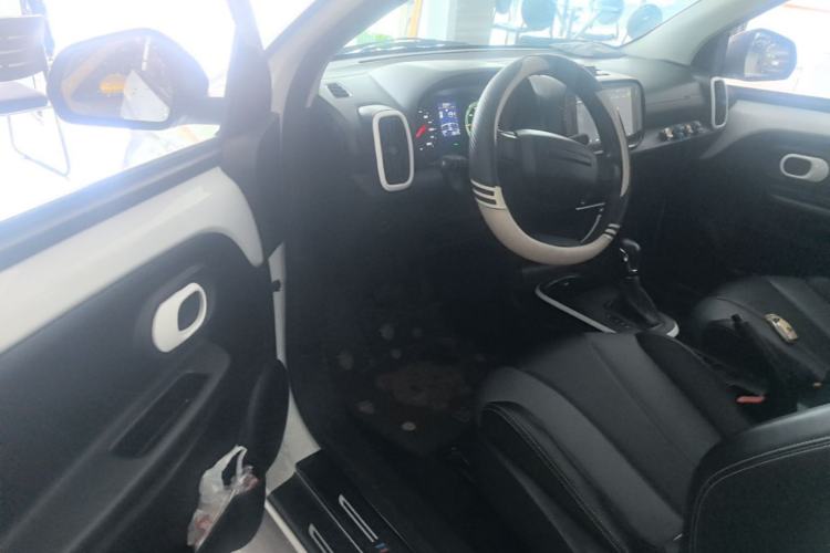 Used Roewe Clever 2022 311km QiQi BoBo Edition Driver Seat