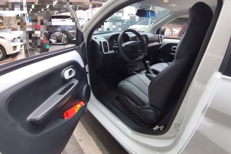 Used Roewe Clever 2022 311km QiQi BoBo Edition Driver Seat