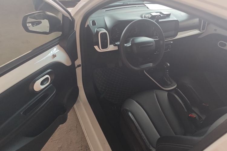 Used Roewe Clever 2022 311km QiQi BoBo Edition Driver Seat