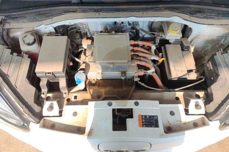 Used Roewe Clever 2022 311km QiQi BoBo Edition Engine Bay