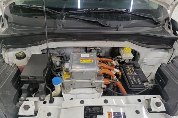 Used Roewe Clever 2022 311km QiQi BoBo Edition Engine Bay